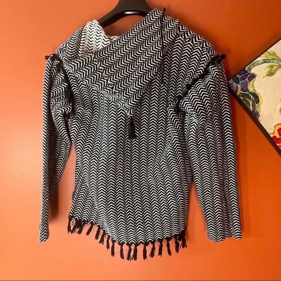 Rebellion Lrg Tassel Sweater - Picture 2 of 11